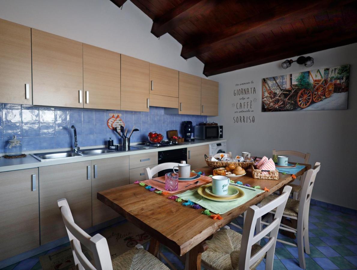 Appartement La Casa Di Filippo à Palerme Extérieur photo